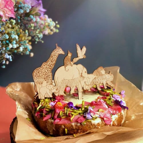 wild-safari-animal-cake-topper-wood