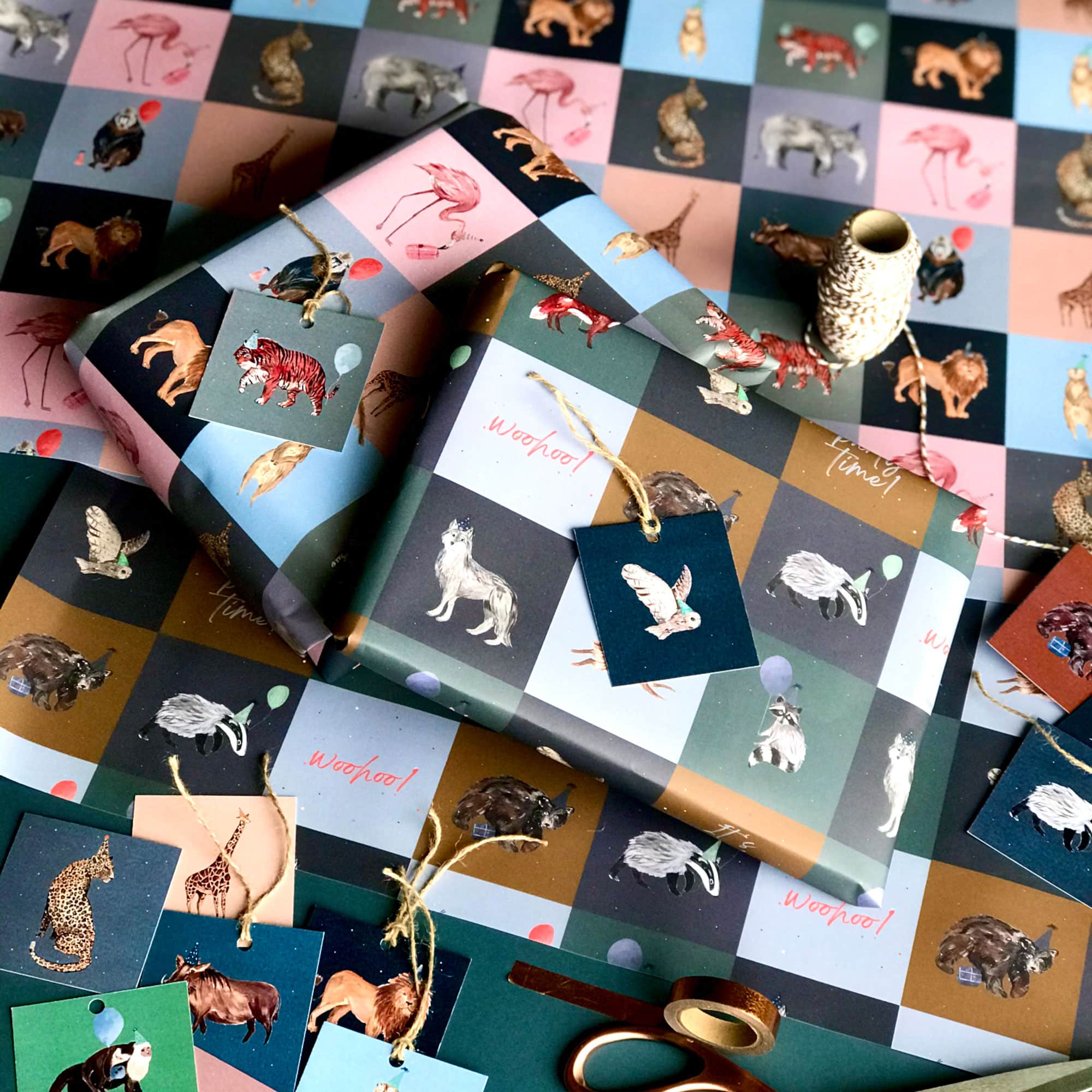 wild-safari-woodland-gift-wrap-wrapping-paper