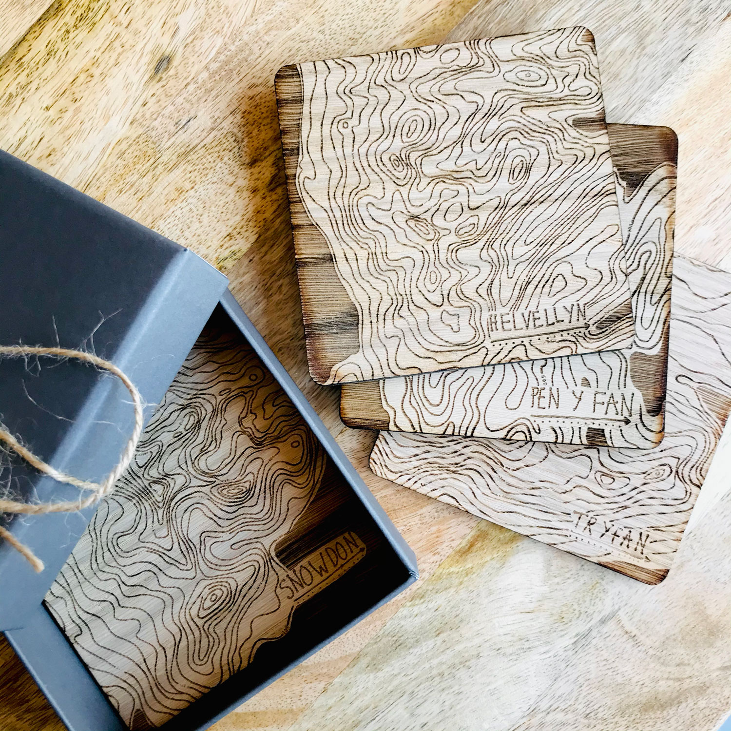 WALES-wood-coaster-mountain-set
