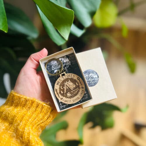 forest-school-queen-keyring-custom-box