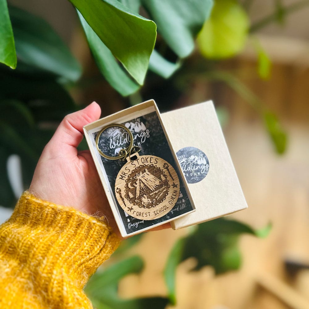 forest-school-queen-keyring-custom-box