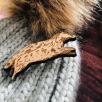 badger-brooch-close-up