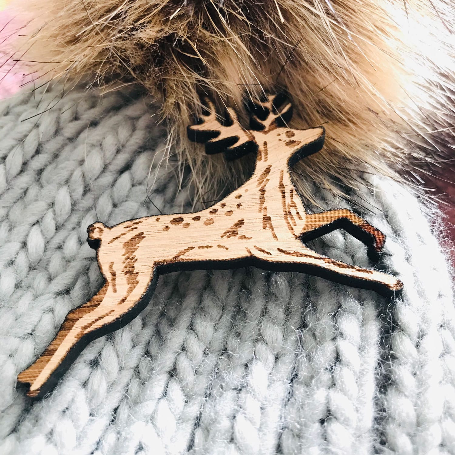 reindeer-brooch-10