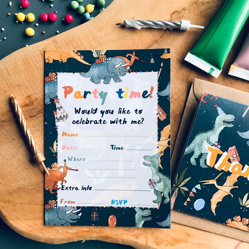 party-DINOSAUR-invites-1
