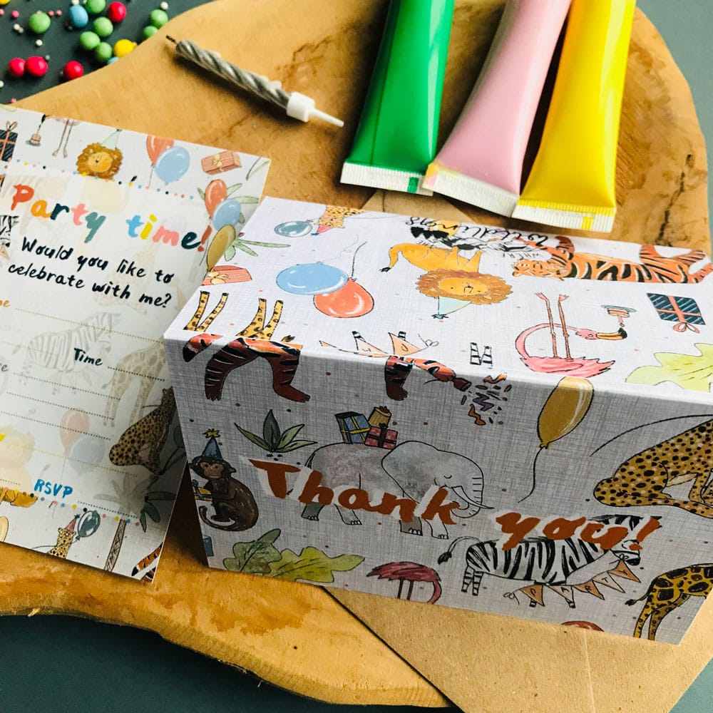 safari-animal-wild-invites
