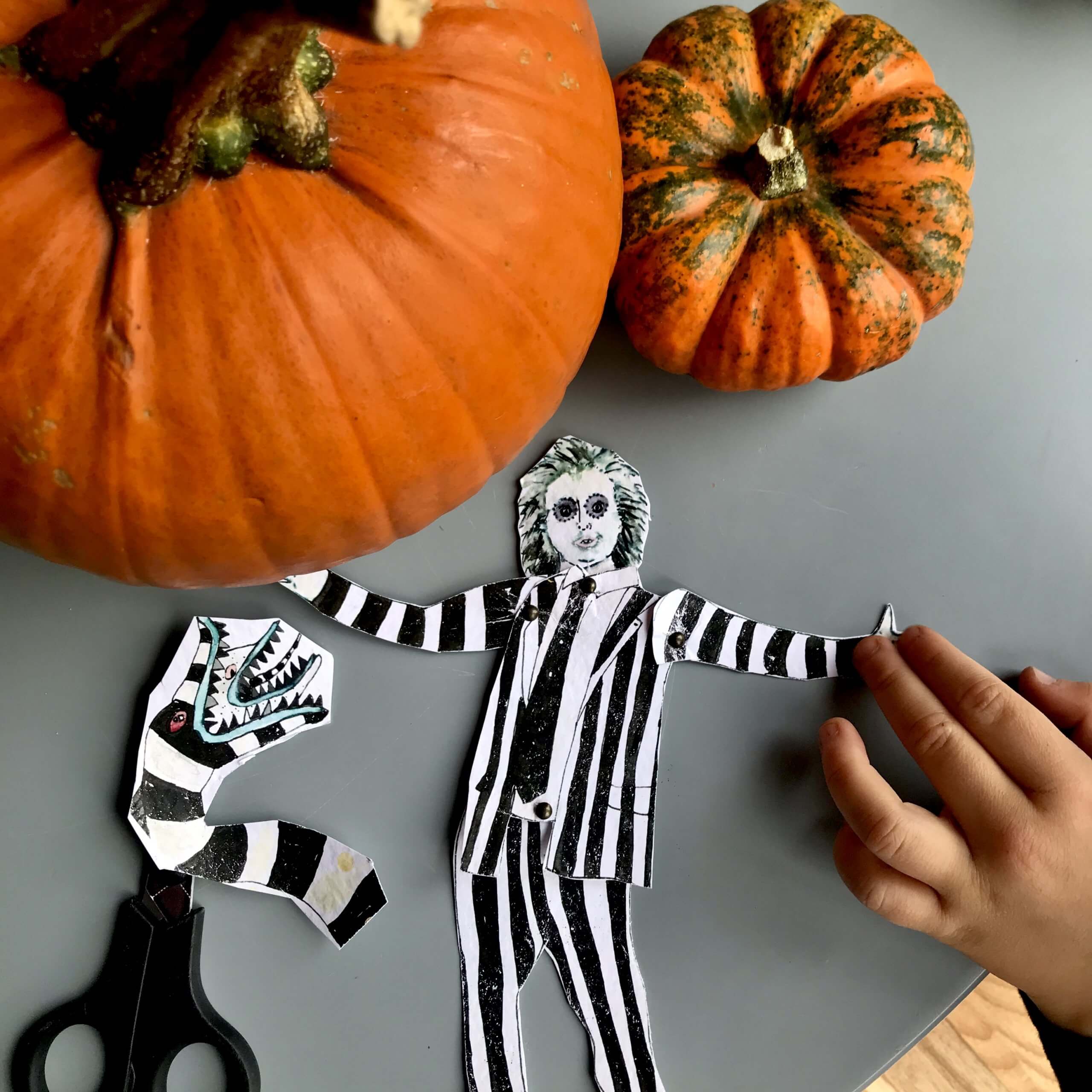 beetlejuice print out split pin 3