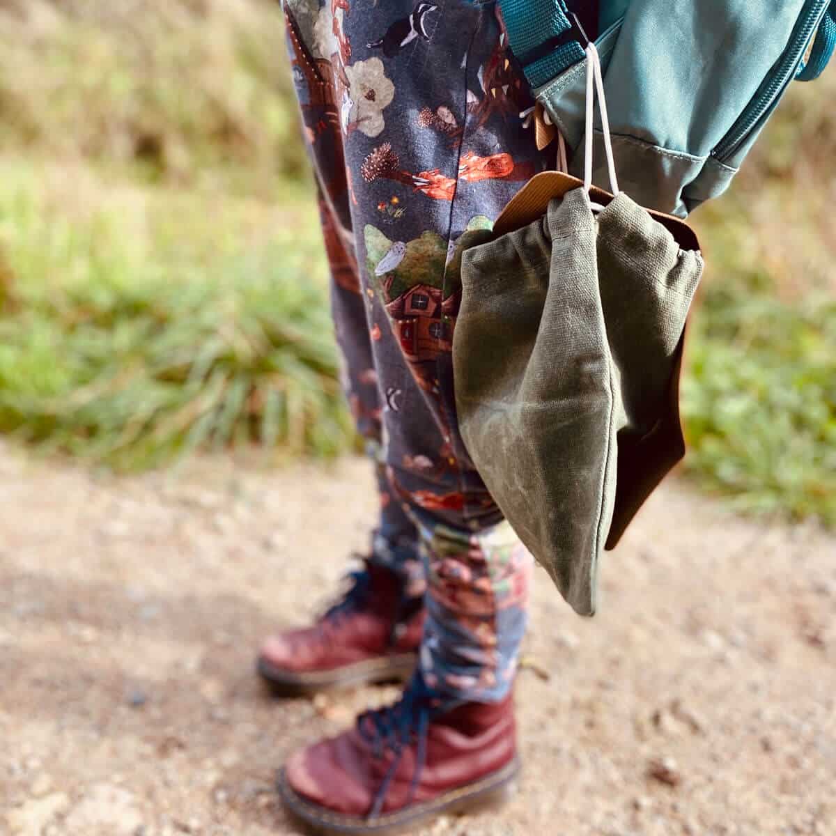 foraging-pouch-p&m foraging-pouch