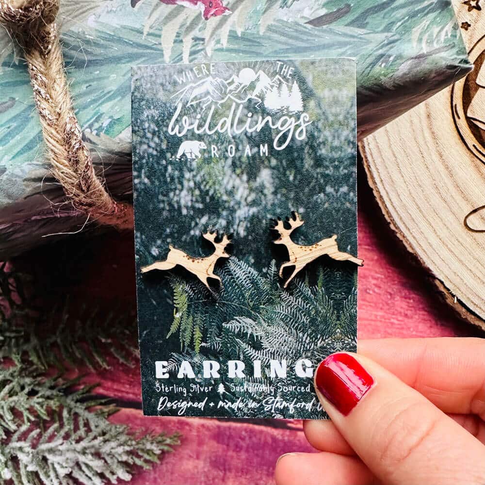 reindeer-stud-earrings-wooden