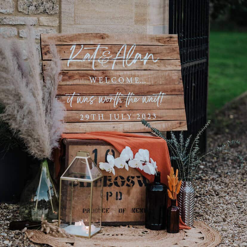 wedding-sign-kat-alan