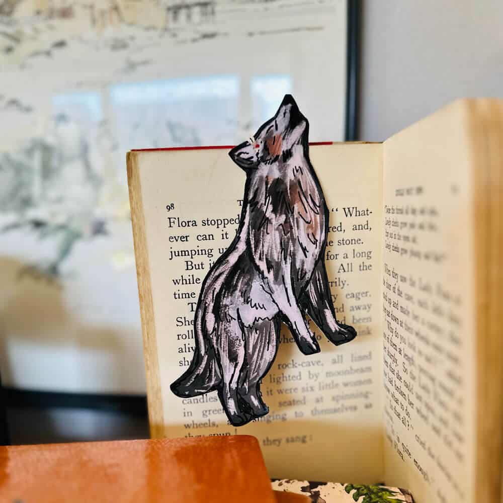 wolf-bookmark