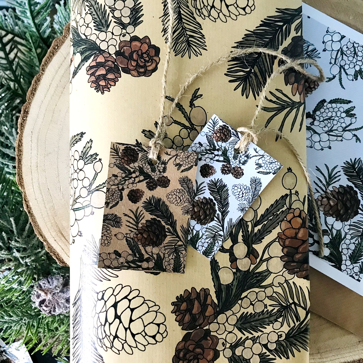 berries-and-pinecones-gift-wrap-and-tags-1.jpg