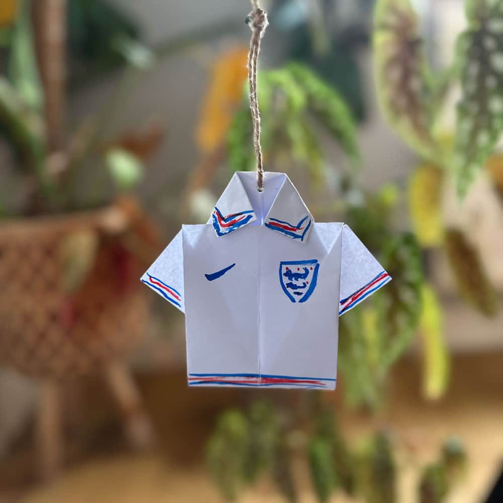download-football-tshirt-origami.f.jpg