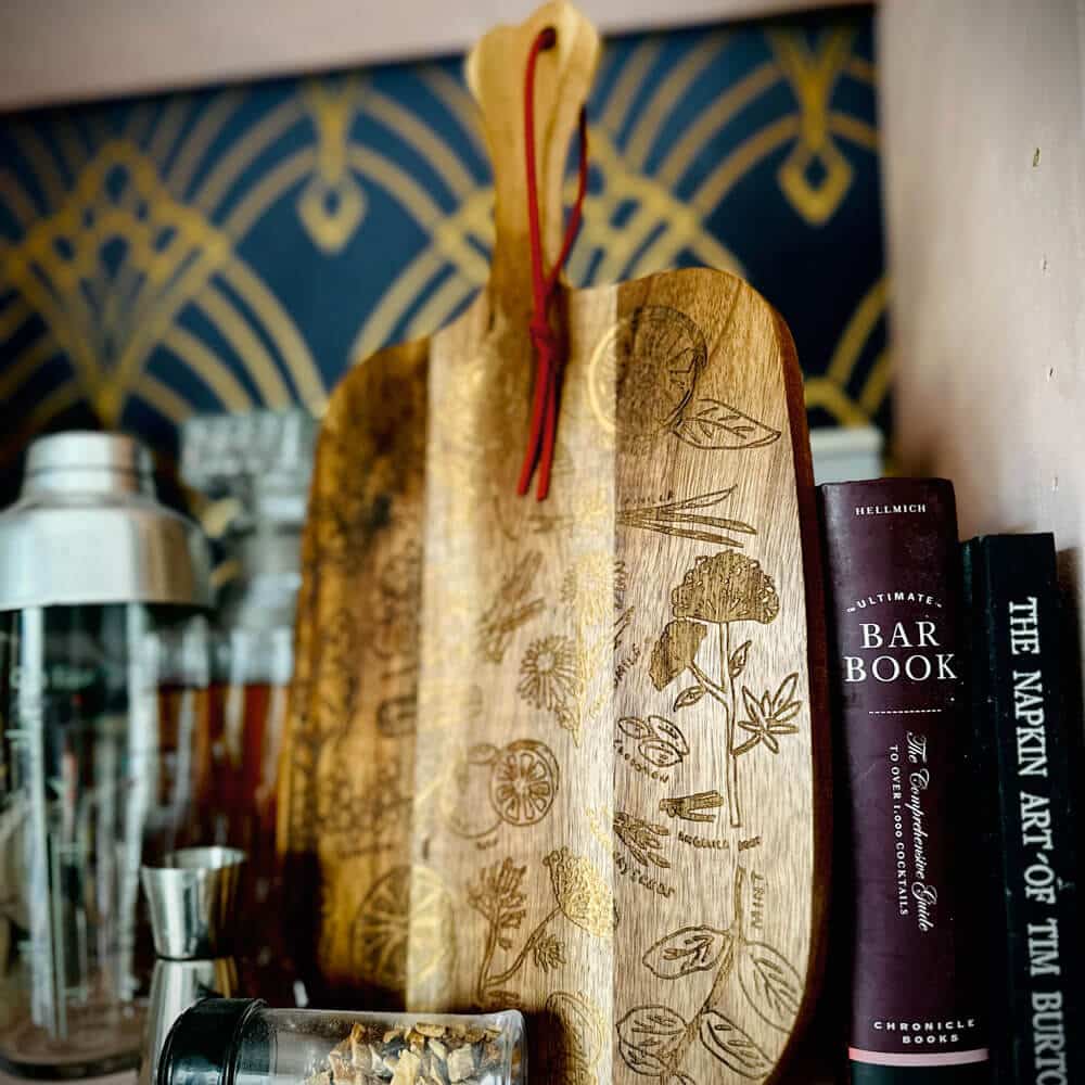 gin-botanical-board-wooden.jpg