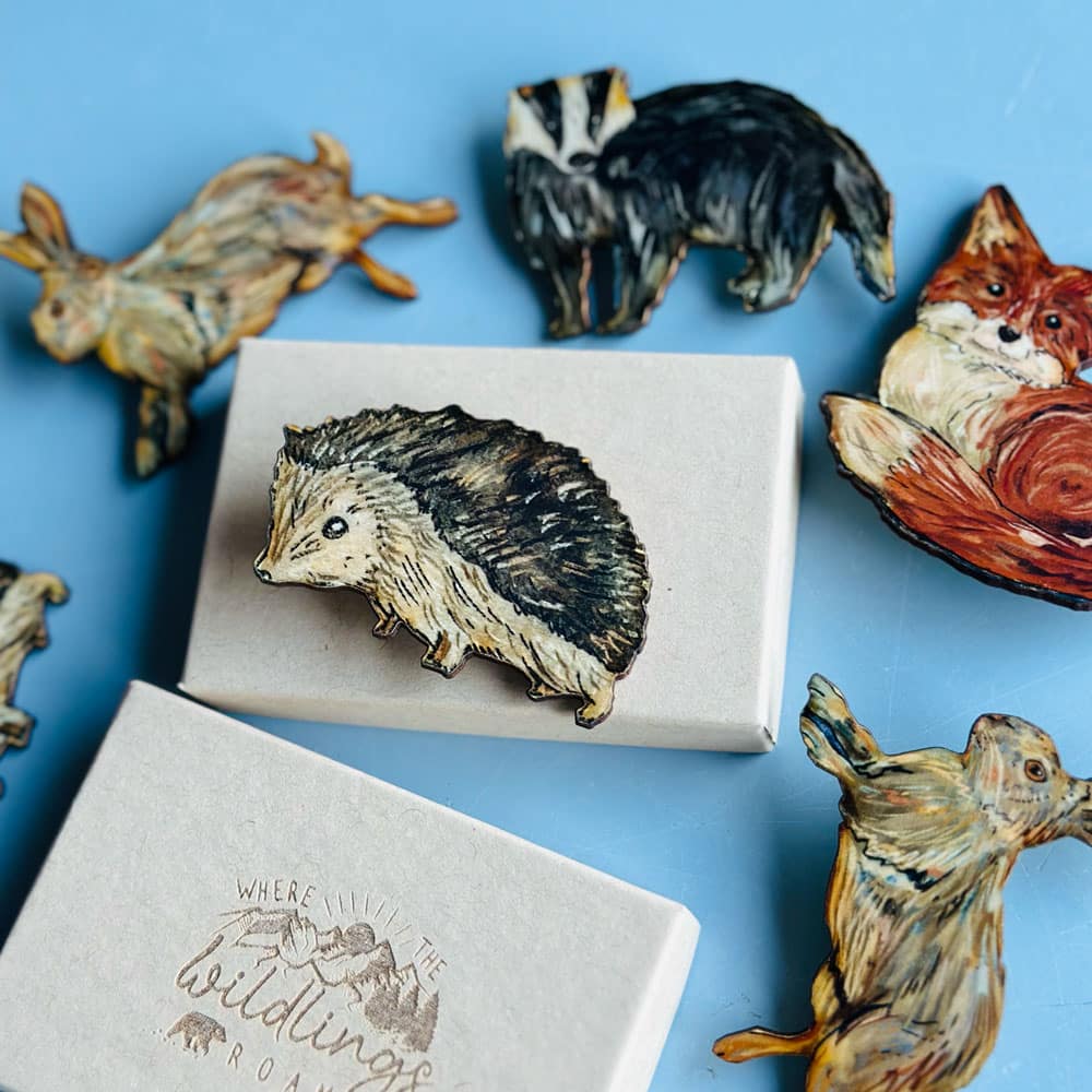 hedgehog-brooch-1.jpg
