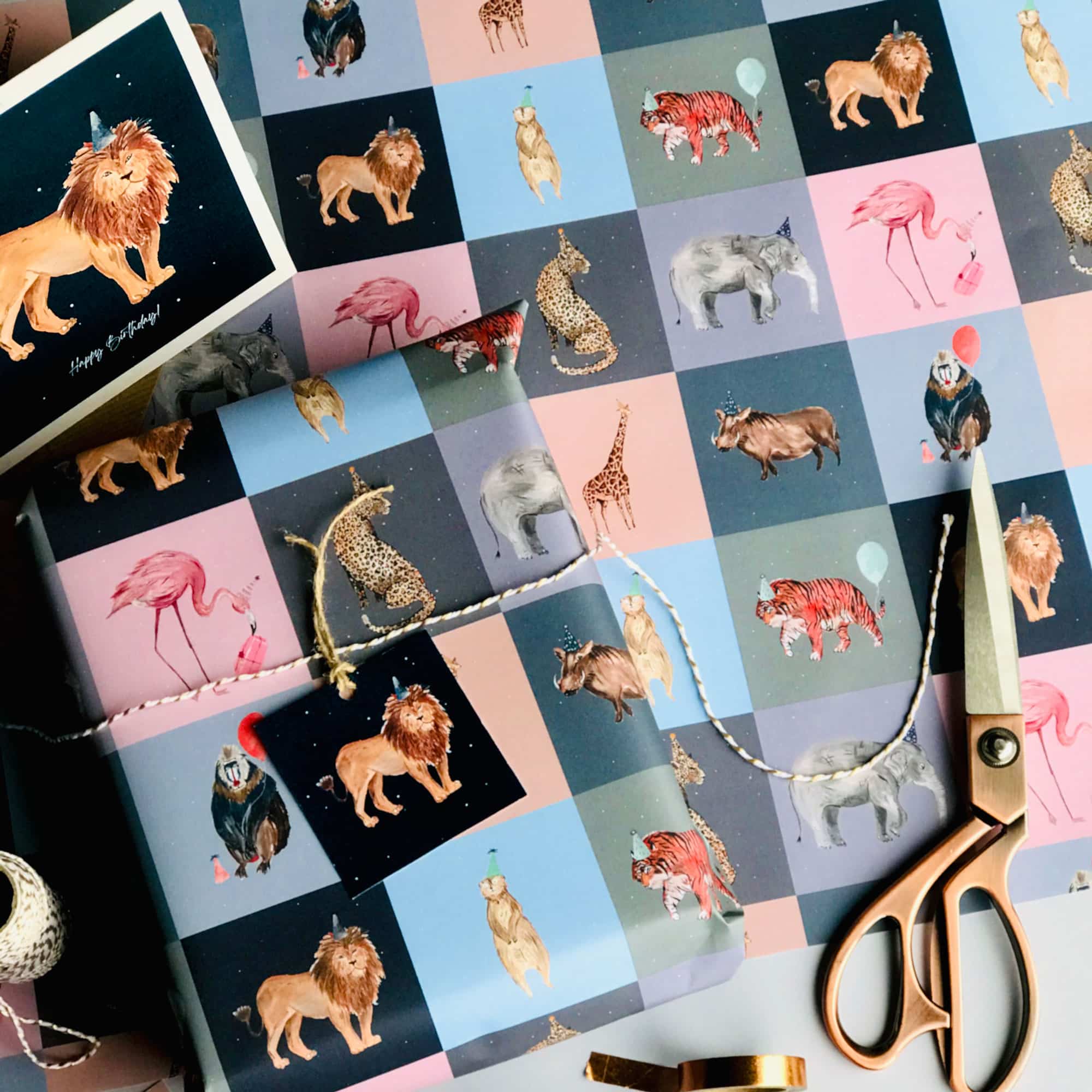 wild-safari-animals-gift-wrap-tags-2.jpg