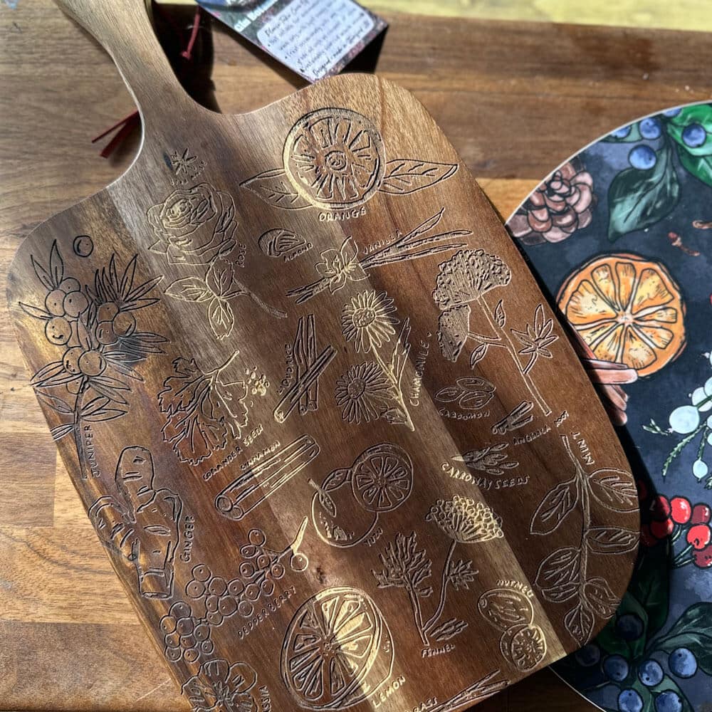 wood-botanical-gin-board.jpg